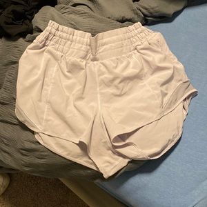 lavander hotty hot size 8 high rise lulu shorts
